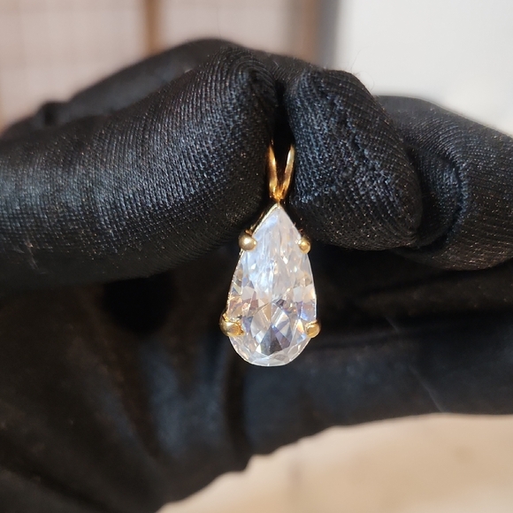 Dimanonique 3C Pear Shape Goldplated Vermil Pendant 🔥